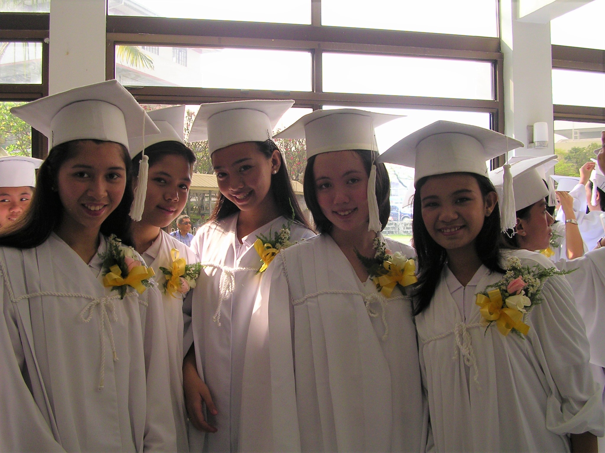 SeniorGrad2004 (3)