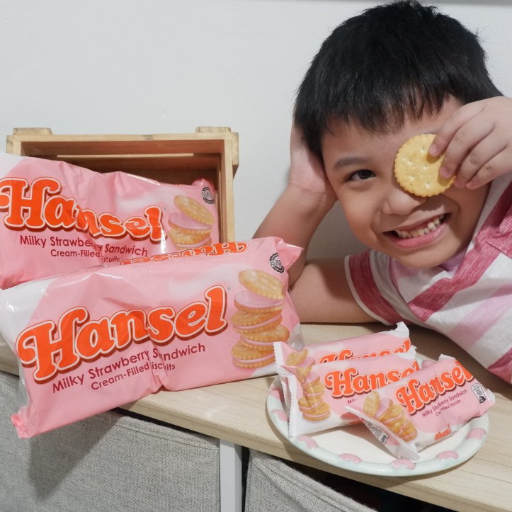 Snack Hanselly Ever After with the NEW Hansel Milk Strawberry Sandwich ...