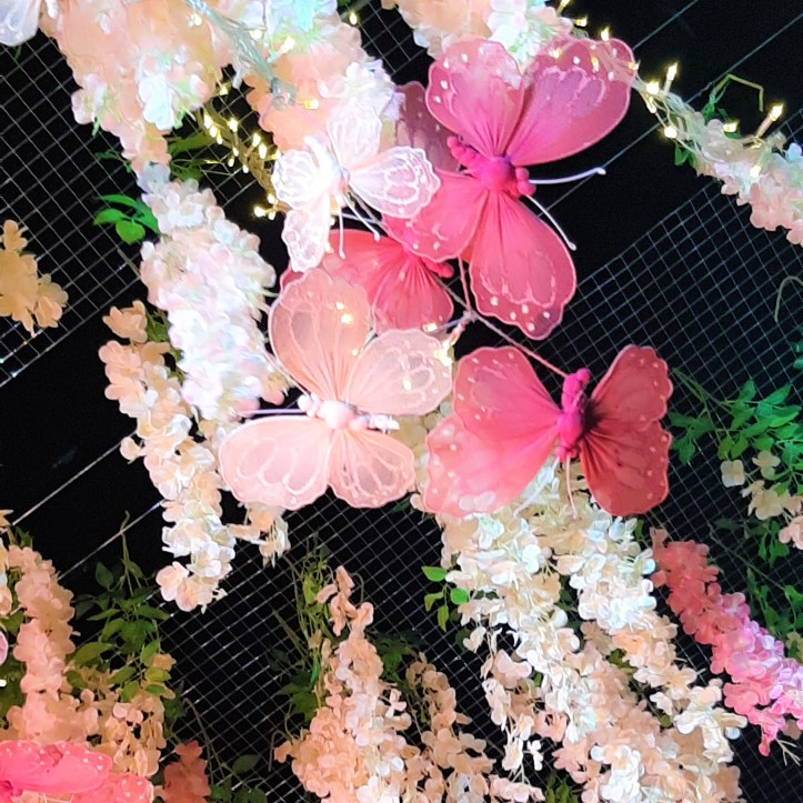 WanderWoMomLeniKiko-1