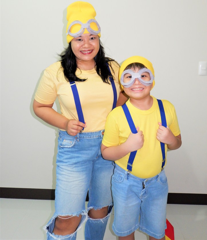 Minion Costume 1