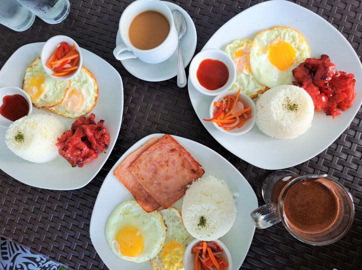 Arzo Hotel Makati Premier 10