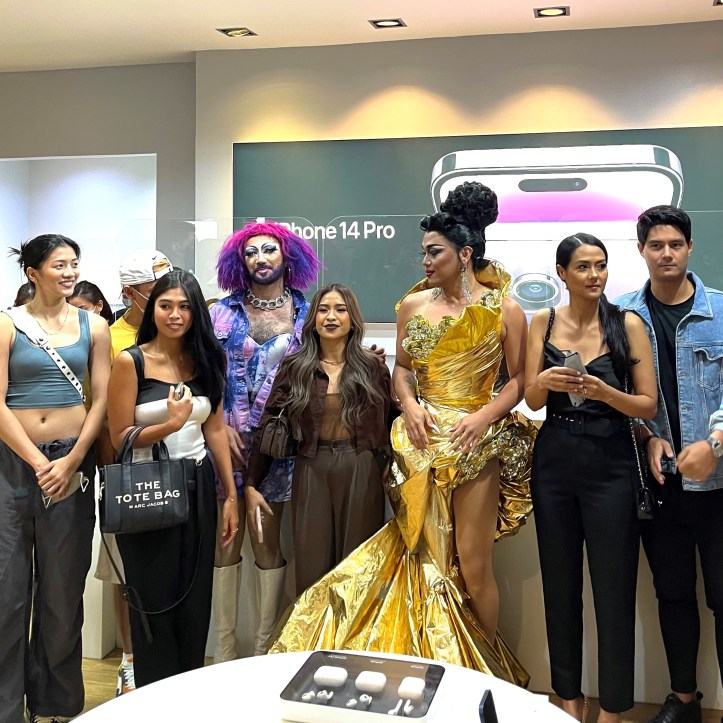Celebrities and personalities present during the iPhone 14 midnight launch at Power Mac Center include (from L-R) volleyball player Kianna Dy, travel content creator Katt Valdez, drag queen Pura Luka Vega, beauty co