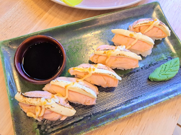 Hanako Greenhills Torched cheese and salmon nigiri