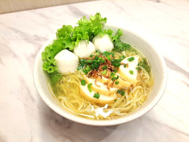 NANYANG SM North EDSA _ Fishball Noodle Soup