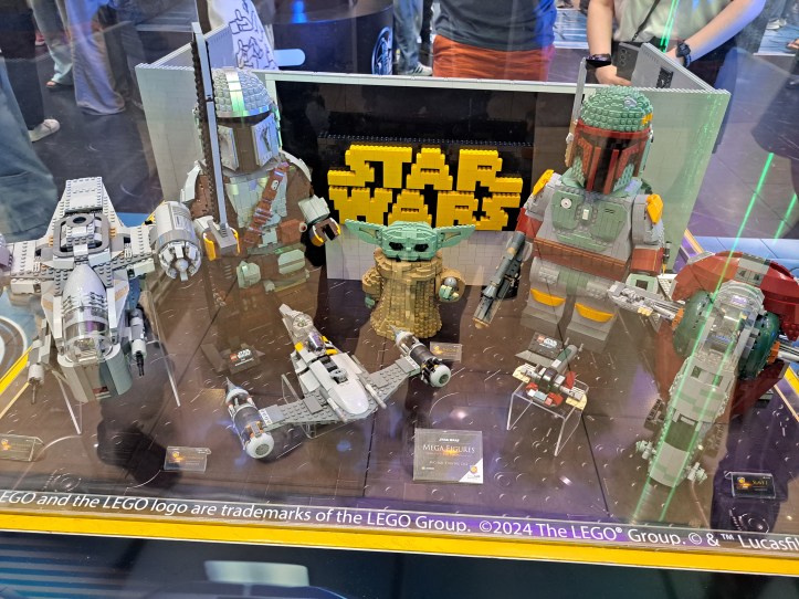 LEGO STAR WARS MEGA FIGURES