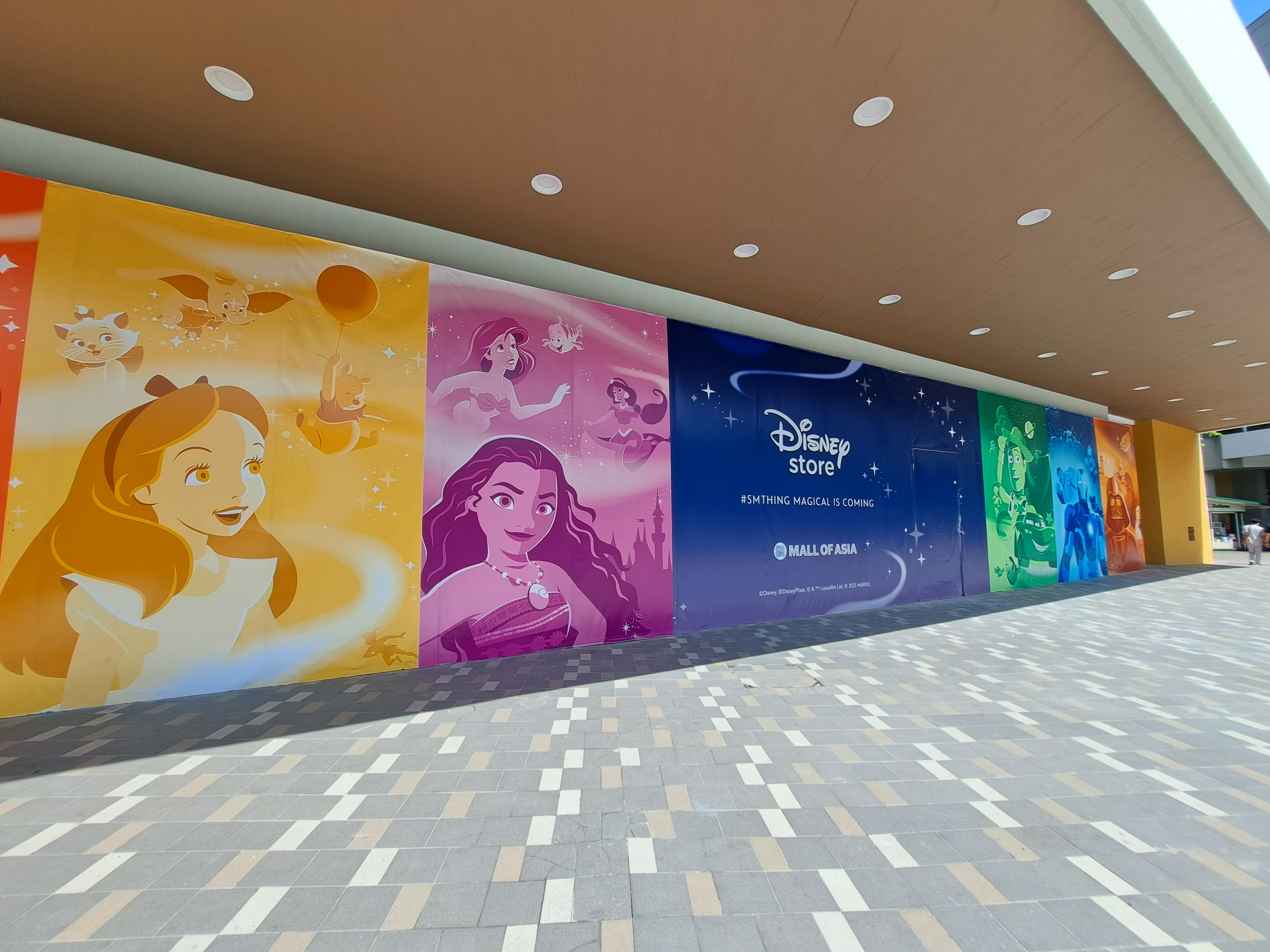 Disney Store PH Character Wall