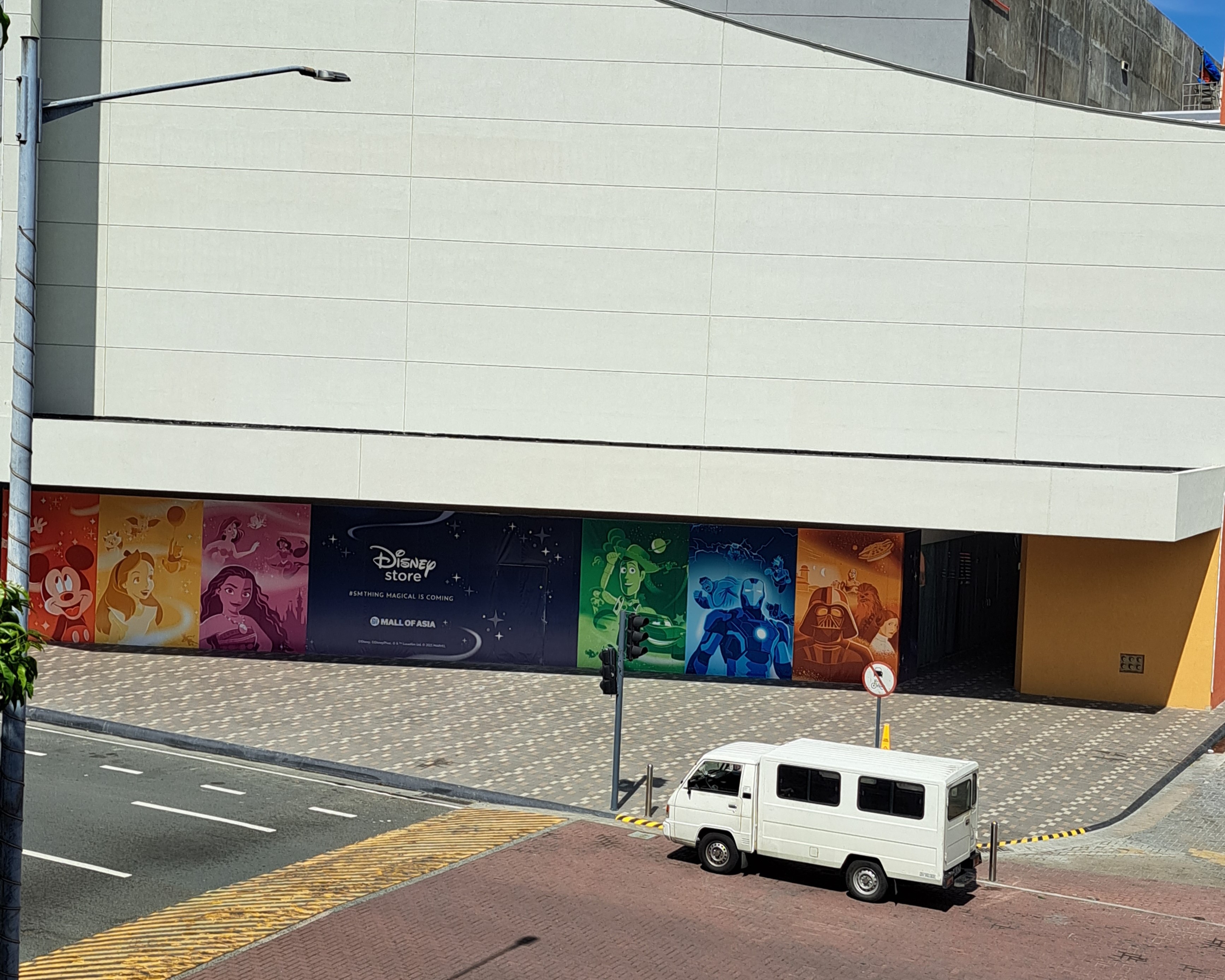 Disney Store PH First Look