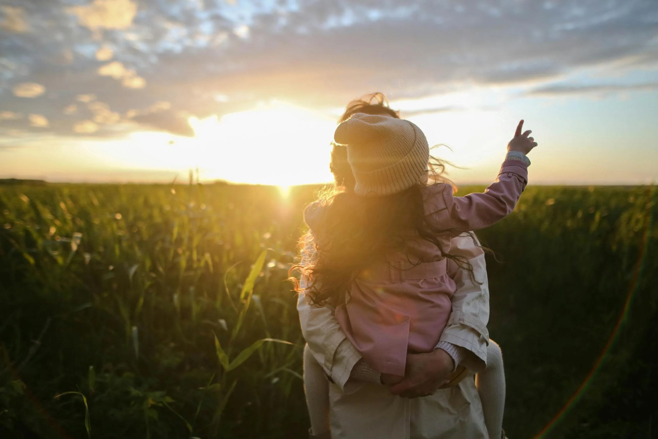 mom and daughter parenting tips